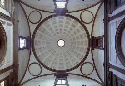 1520-24年と1530-33年の新しい聖なる教会のキューポラの眺め 作： Michelangelo Buonarroti